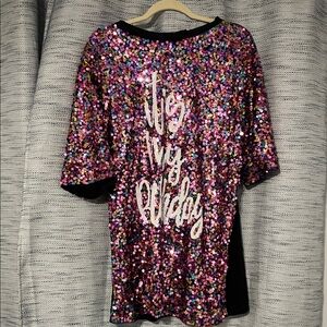 Sequin Short Sleeve Tee in Pink Multi with Script Detail